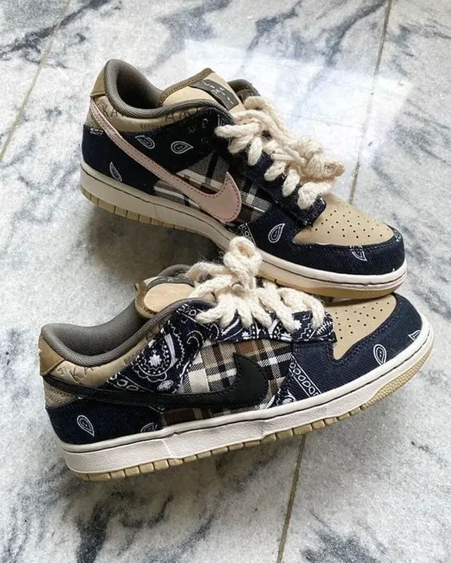 Nike Dunk SB
